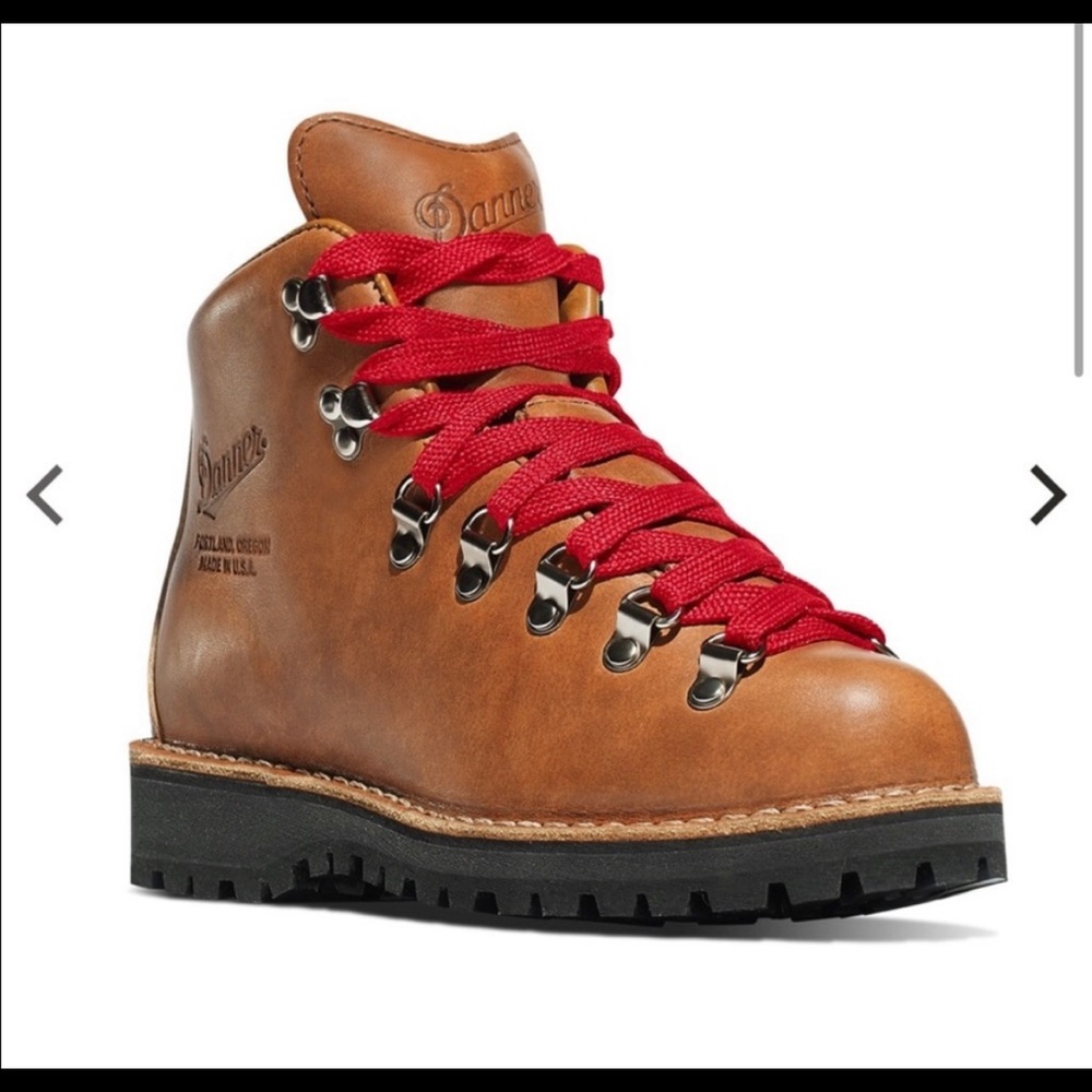 Danner hiking boots size 8.5